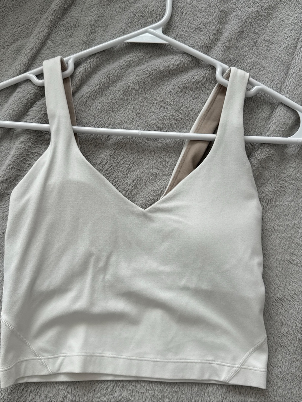 lululemon athletica Cream V-Neck Cropped Tank